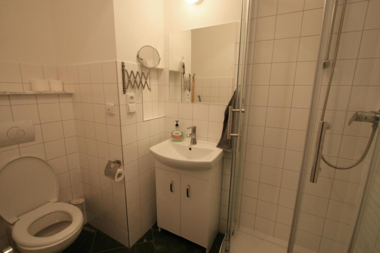 Apartment No. 4B I.P.Pavlova 32 كارلوفي فاري المظهر الخارجي الصورة